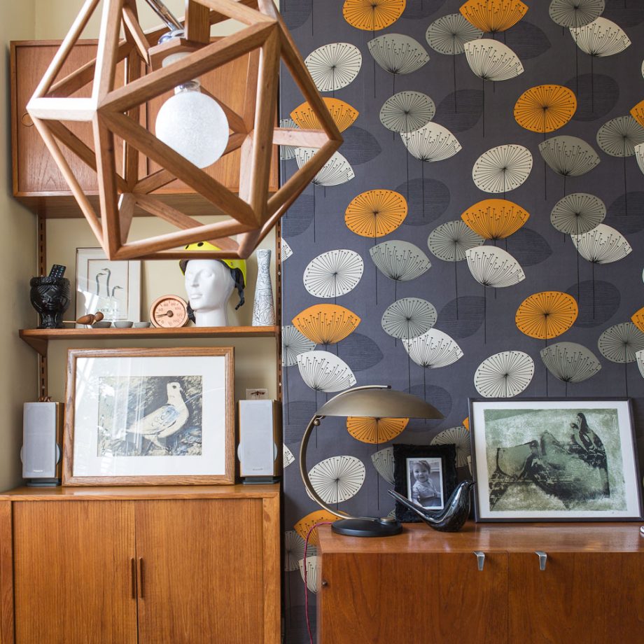 Ý tưởng trang trí phòng khách màu nâu