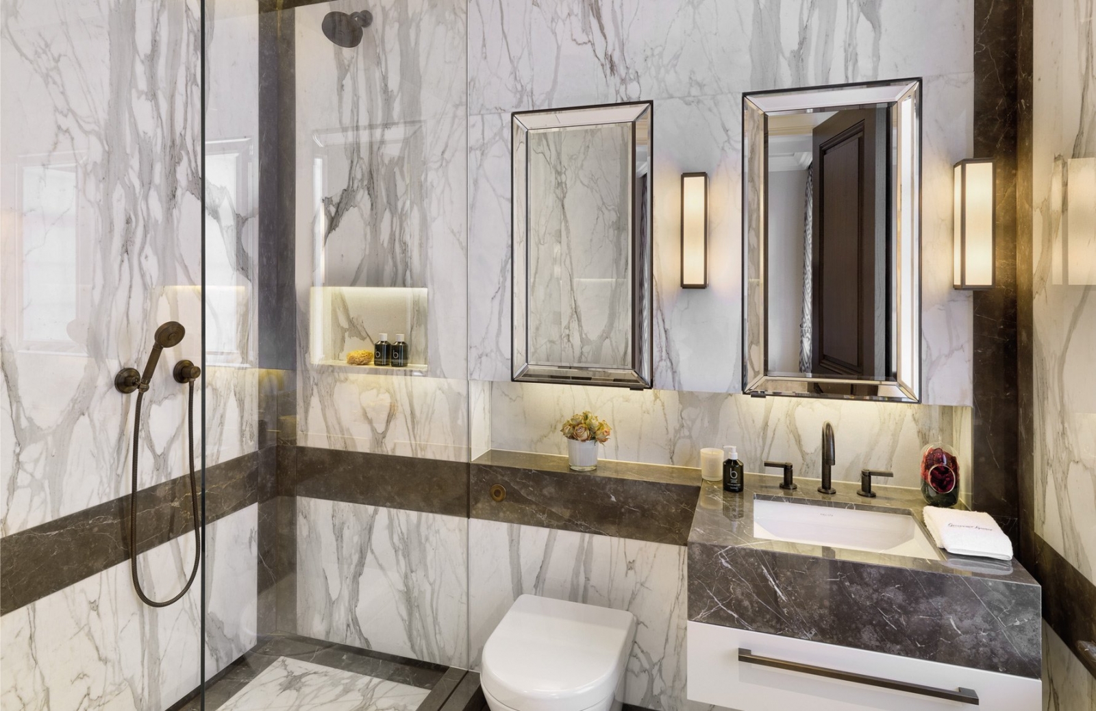 Gợi ý thiết kế phòng tắm trở nên sang trọng