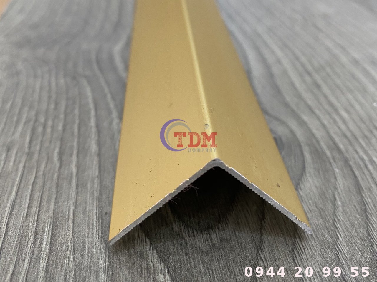 NẸP NHÔM V- NẸP GÓC