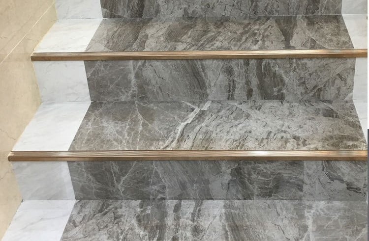 Ưu điểm và lí do nên dùng nẹp inox cầu thang