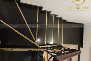Nẹp inox cầu thang - Vật liệu bảo vệ thầm lặng cho công trình nhà bạn
