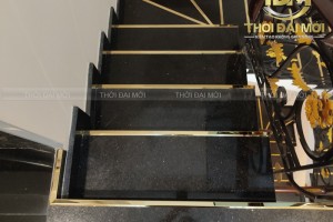 Tầm quan trọng của nẹp đồng chống trượt cầu thang trong các công trình dân dụng